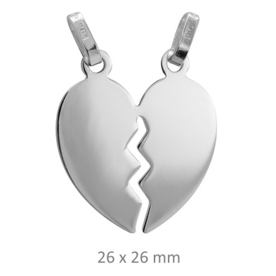 Corazón partido liso.<BR>El tamaño del corazón es de 26 mm de alto y 26 mm de ancho.<BR>Este corazon está fabricado en plata de 