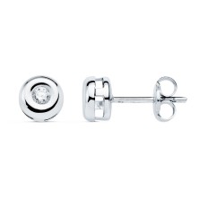 Pendientes de diamante chaton 0.10 ct oro blanco <BR>Pendientes en oro blanco con forma de diamante tiene un tamaño de 5 mm. El 