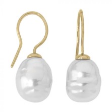 <STRONG>Pendiente dorado perlas Majorica barroca 08481.01.1.000.703.1</STRONG><BR>Fabricado en <STRONG>plata rodiada</STRONG>, d