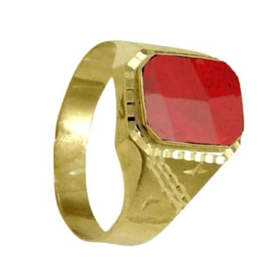 <p>Anillo de caballero fabricado en oro de 18 Kilates  <br />Piedra rectangular facetada roja 12x10 mm  <br />Este producto se e