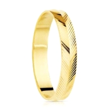 Alianza oro amarilllo 3.5mm tallada<BR>Alianza amarilla tallado&nbsp;con forma de espiga con un ancho&nbsp;de 3.5mm<BR>Fabricada