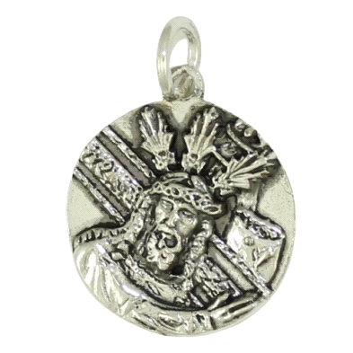 <P>Medida: 22mm <BR>Fabricada en <STRONG>Plata de 1ª Ley</STRONG> <BR>Este producto se entrega estuchado y envuelto para re <P>Medida: 22mm <BR>Fabricada en <STRONG>Plata de 1ª Ley</STRONG> <BR>Este producto se entrega estuchado y envuelto para re