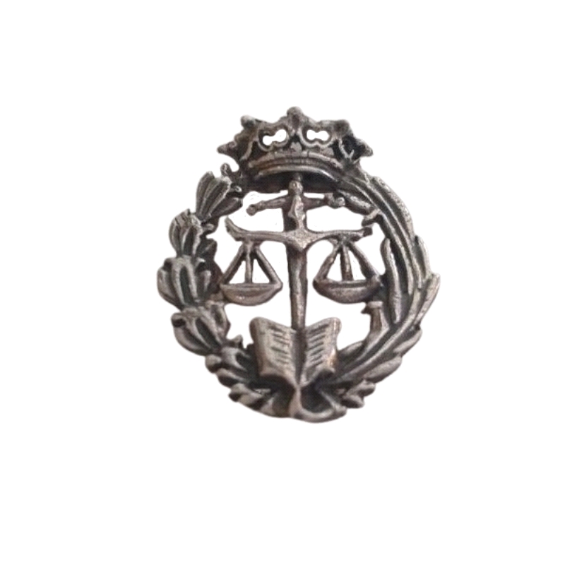 Emblema profesional de Derecho.&nbsp;Insignia profesional fabricada en plata de primera ley (925 milesimas). Insignia de solapa,