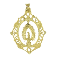 <STRONG>Medalla Virgen de la Fuensanta Coin 41 x 31 mm oro 18k filigranas</STRONG>. Medalla de la Virgen de la Fuensanta de Coín