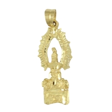 <STRONG>Medalla Virgen de la Fuensanta Coín 31 x 13 mm oro 18k silueta</STRONG>. Medalla de la Virgen de la Fuensanta fabricada