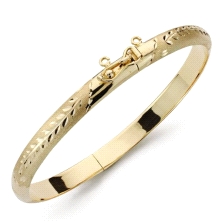 <STRONG>Pulsera media caña 7mm tallada oro 18k</STRONG> <BR>Pulsera media caña tallada&nbsp;7mm oro 18k <BR>Detalles tallados co