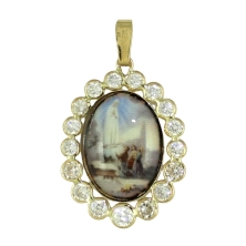 <STRONG>Medalla Virgen de Fátima 23 x 19 mm oro 18k esmalte. Medalla Virgen de Fátima</STRONG> con circonitas. Esta <STRONG>meda