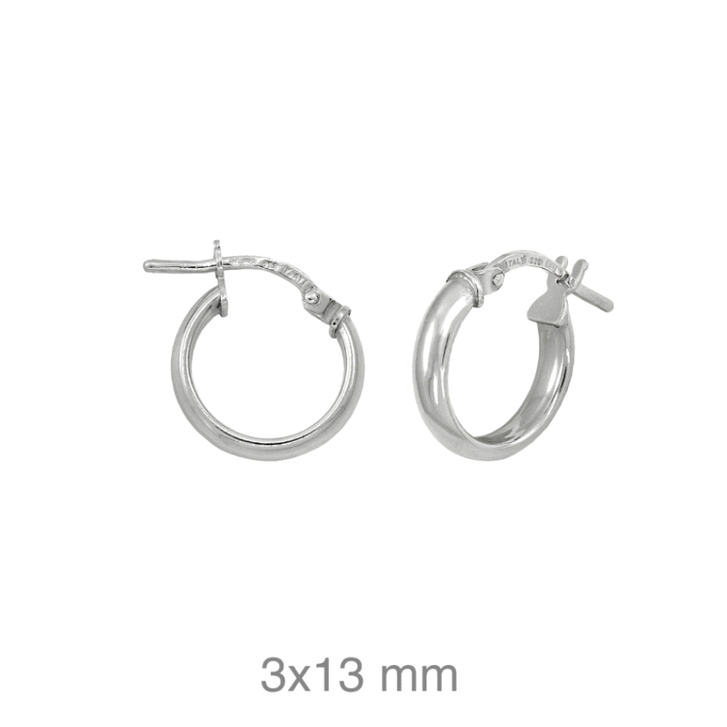 <STRONG>Aro media caña plata rodiada 13 mm</STRONG>. Estos pendientes de aro tienen forma de <STRONG>media caña</STRONG> con un 