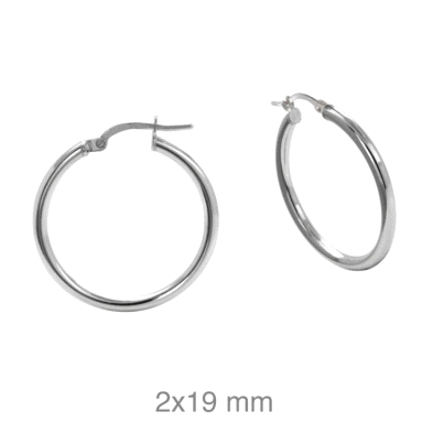 <STRONG>Aro tubo plata 19 mm</STRONG>. Pendientes <STRONG>aro</STRONG> con un grueso de 2 mm y un diámetro de <STRONG>19 mm</STR <STRONG>Aro tubo plata 19 mm</STRONG>. Pendientes <STRONG>aro</STRONG> con un grueso de 2 mm y un diámetro de <STRONG>19 mm</STR