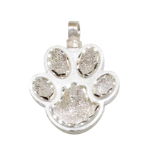 <STRONG>Colgante porta cenizas plata huella mascota.</STRONG><BR><STRONG>Colgante</STRONG> con forma de <STRONG>huella</STRONG> 