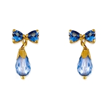 Pendientes coral y circonita niña<BR>Pendientes con lazo de circonita y una lagrima de coral<BR>Cierre de presión. <BR>Tiene 14m