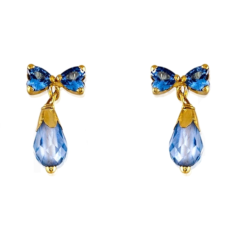 Pendientes coral y circonita niña<BR>Pendientes con lazo de circonita y una lagrima de coral<BR>Cierre de presión. <BR>Tiene 14m