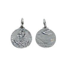 Medalla Virgen de Loreto en plata<BR>Medalla con el relieve de Ntra. Sra.de Loreto, patrona de la aviación. En la parte trasera