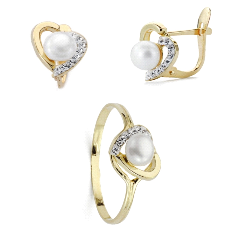 <STRONG>Juego niña comunión oro 9 kilates corazón.</STRONG><BR><STRONG>Conjunto</STRONG> de pendientes y sortija para<STRONG> ni