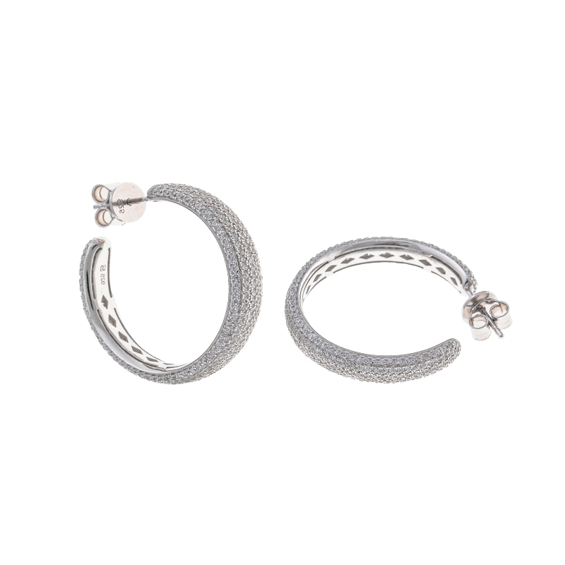 <STRONG>Pendiente Salvatore mujer 112A0413 medio aro.</STRONG><BR><STRONG>Pendientes</STRONG> para<STRONG> mujer</STRONG> con fo
