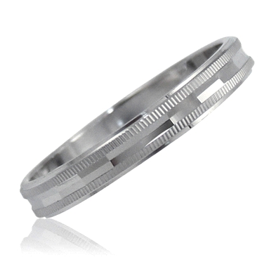 <STRONG>Alianza</STRONG><BR>Ancho: 3 mm<BR>Fabricada: <STRONG>Plata de Primera Ley</STRONG><BR>Detalles: Labrado con lÍnea labra