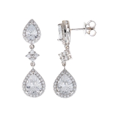 <STRONG>Pendiente Salvatore mujer 112A0289 circonita pera.</STRONG><BR><STRONG>Pendientes</STRONG> para <STRONG>mujer Salvatore<