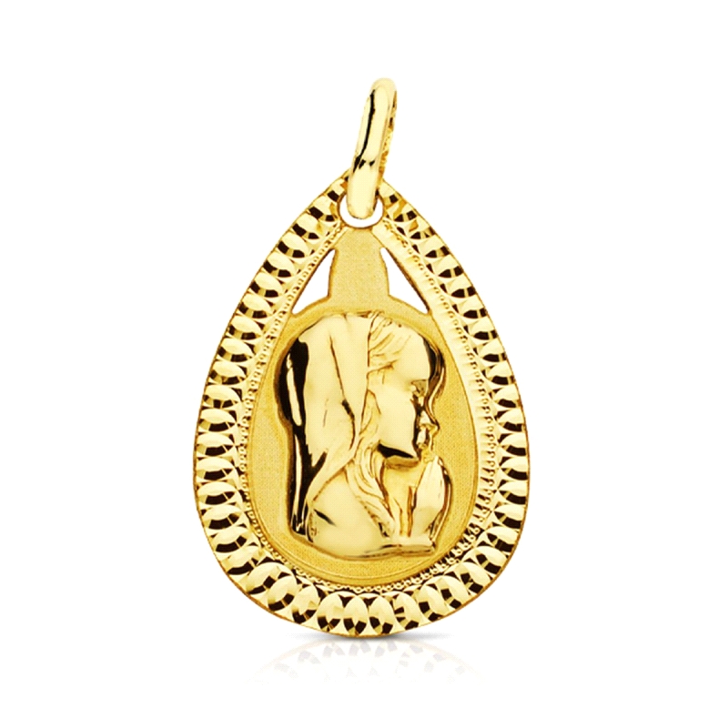 <p>Medalla Virgen Niña <br />Fabricada en Oro de 9 Kilates<br />Medida : 24x13mm<br />Grabación Gratuita</p>