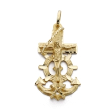 <p>Medidas: 28x16mm. Fabricada en Oro de 18 Kilates<br />Este producto se entrega estuchado y envuelto para regalo<br /><span>En