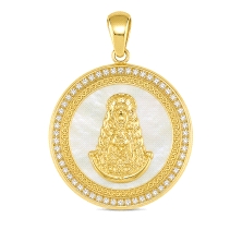 <STRONG>Medalla Virgen del Rocio&nbsp;20 mm oro 18k nacar</STRONG>.&nbsp;<STRONG>Medalla</STRONG> con la silueta de la <STRONG>V
