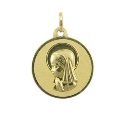 <P><STRONG>Medalla Virgen&nbsp;Niña </STRONG><BR>Terminación Laser<BR>Fabricada en <STRONG>Oro de 9 Kilates</STRONG><BR>18 mm de